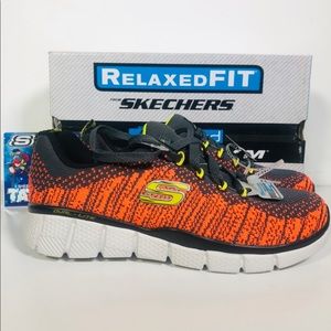 NIB Sketchers Kids Equalizer Playing Sneaker